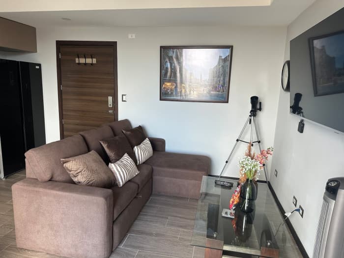 Apartamento Amueblado Nuevo en Venta en Zona 10 - foto 3