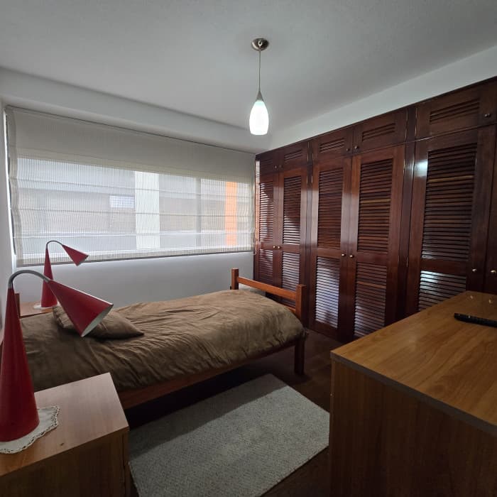 Apartamento Amueblado en Renta o Venta en Zona 10 - foto 4