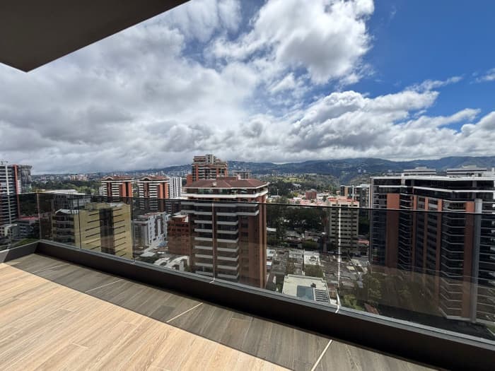 Apartamento de Lujo en Venta en Zona 14 - foto 3