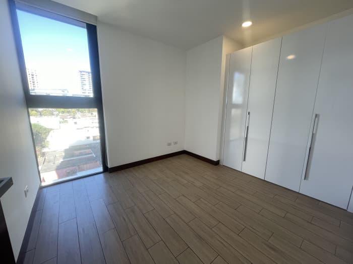 Apartamento en Venta en zona 15 - foto 4