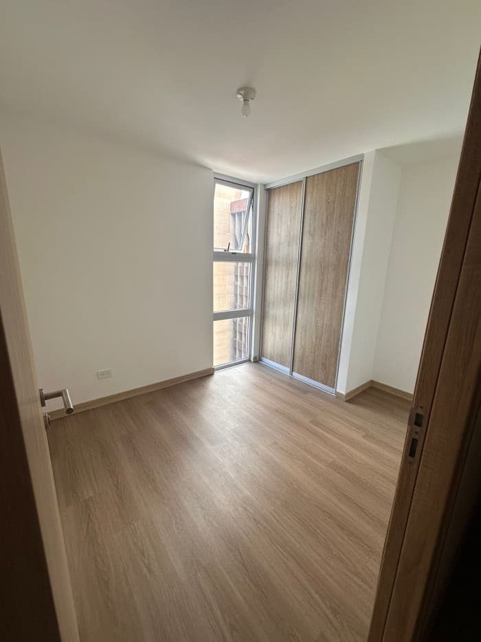 Apartamento en venta/renta Zona 4 Edificio Vivo - foto 4