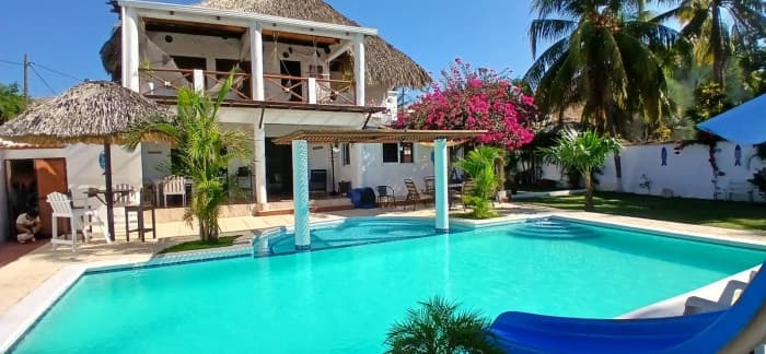 Casa en Venta en Km 2.5 Carretera Monterrico Iztapa - foto 2