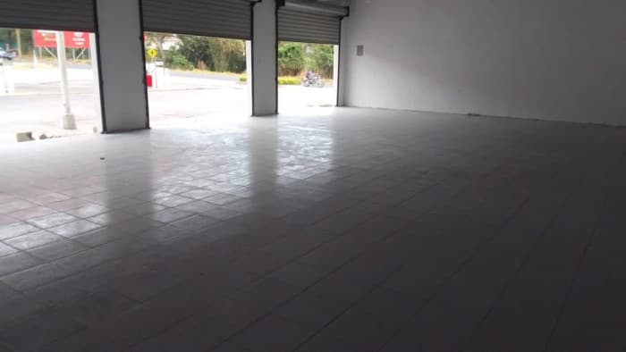 Local de 80m² en renta en Plaza en Carretera a Jutiapa - foto 4