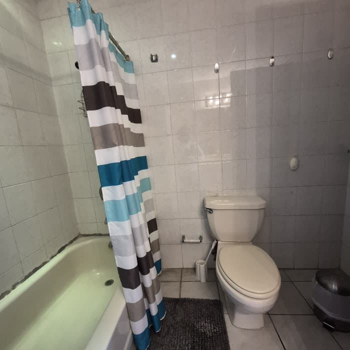 Renta apartamento amplio de 1 habitación en zona 15 VH2 - foto 13