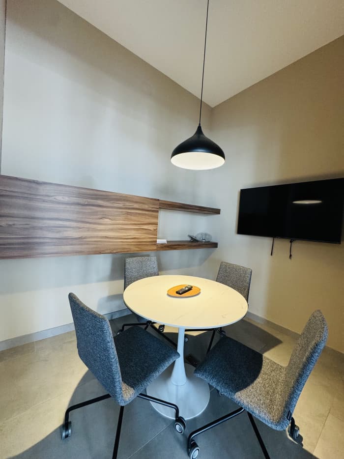 Apartamento amueblado en renta zona 10 - foto 6