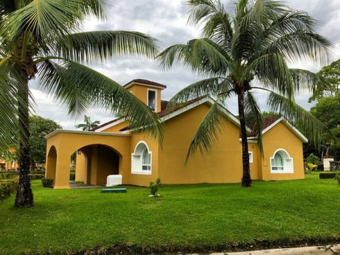 CASA EN VENTA Y RENTA EN AMATIQUE BAY - foto 4