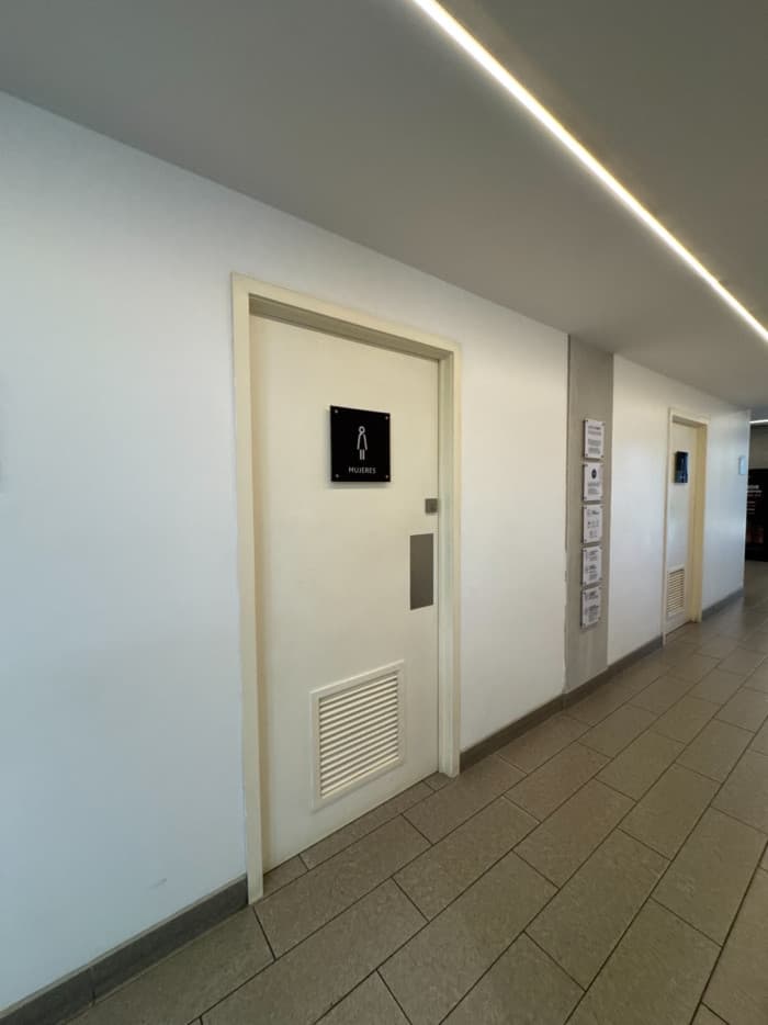 Oficina en venta en zona 4 ciudad Guatemala - foto 5
