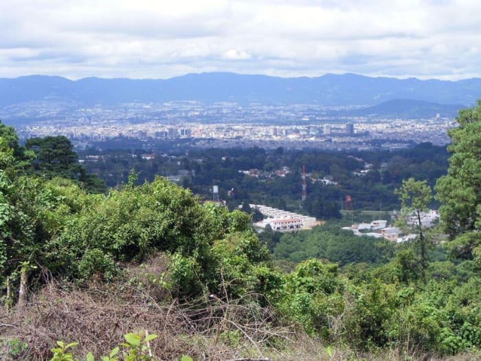TERRENO EN VENTA PARA DESARROLLO ZONA 16 - foto 3