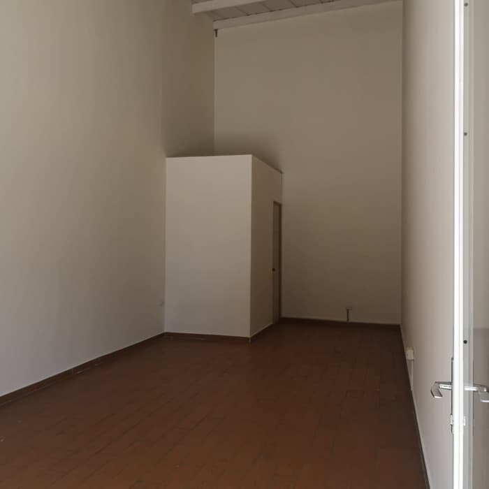 Local en renta Plaza Comercial zona 13 Av. Hincapie - foto 3
