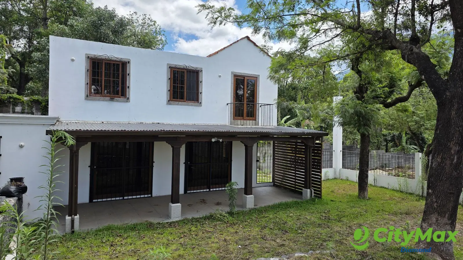 Casa en Venta en Hacienda Santa Isabel Alotenango - foto 1