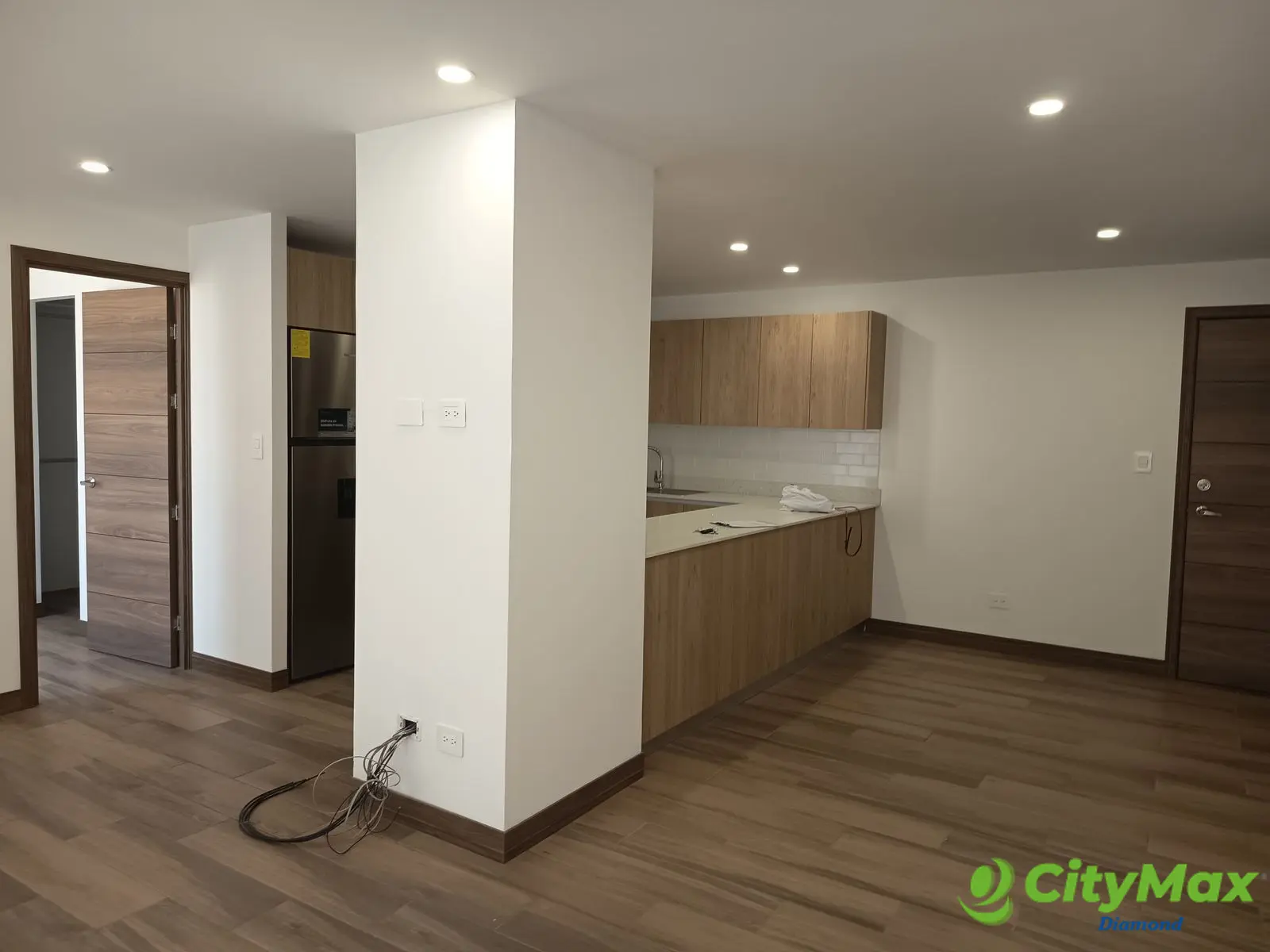Renta apartamento 3 habitaciones y 2 parqueos Zona 15 - foto 1