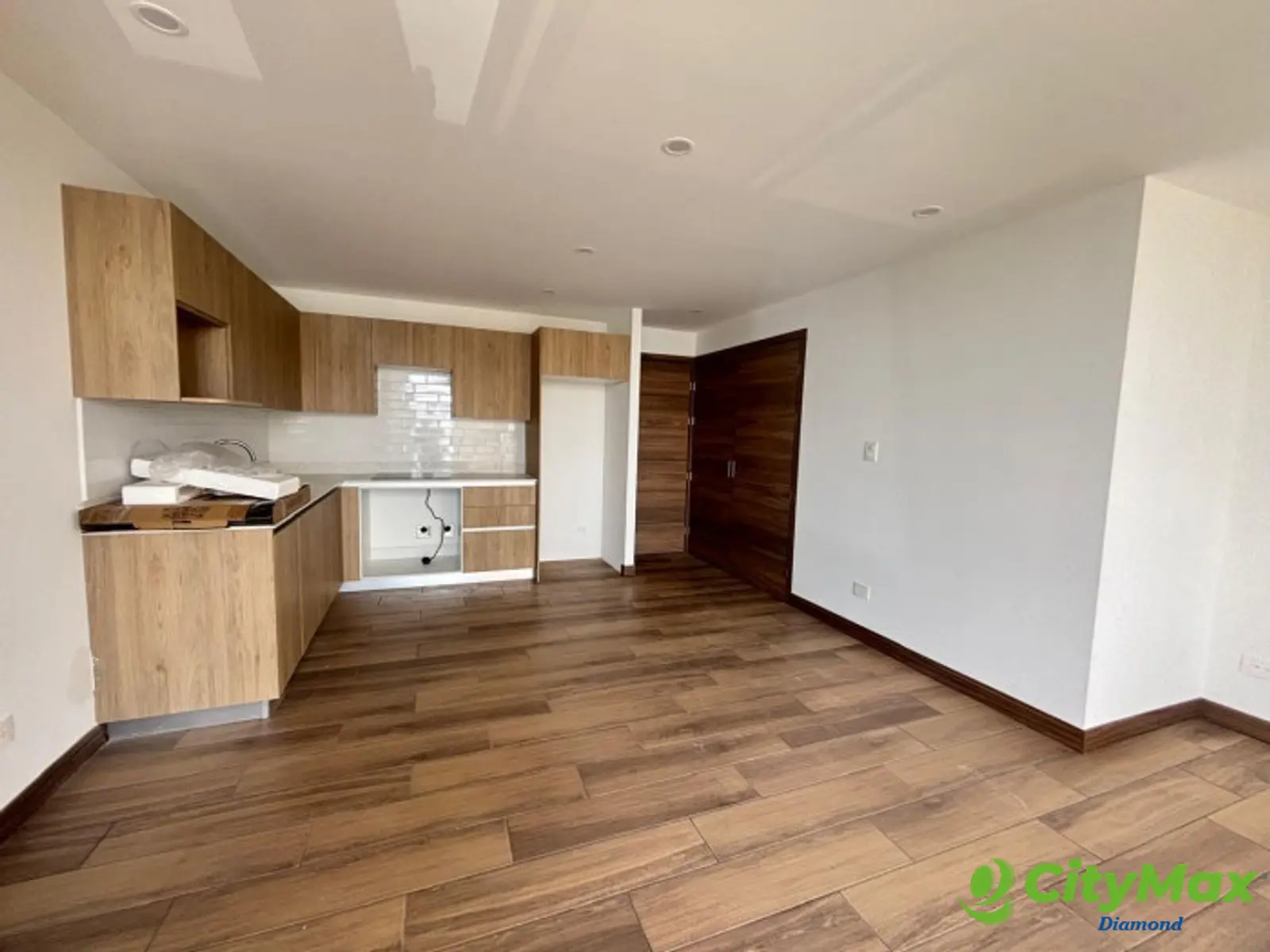 Apartamento en venta en Privé zona 15 - foto 1