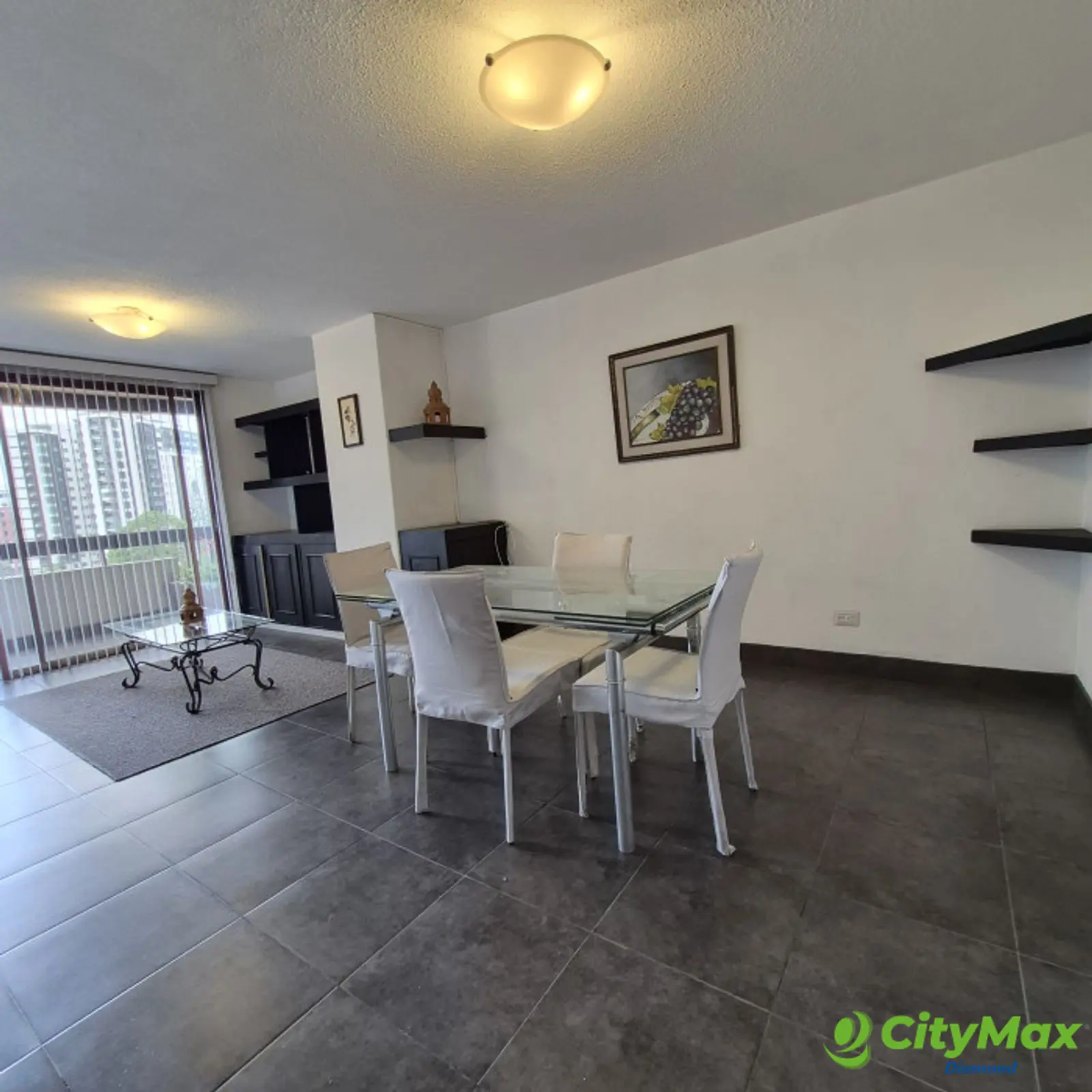 Apartamento semi amueblado renta zona 15 Vista Hermosa - foto 1