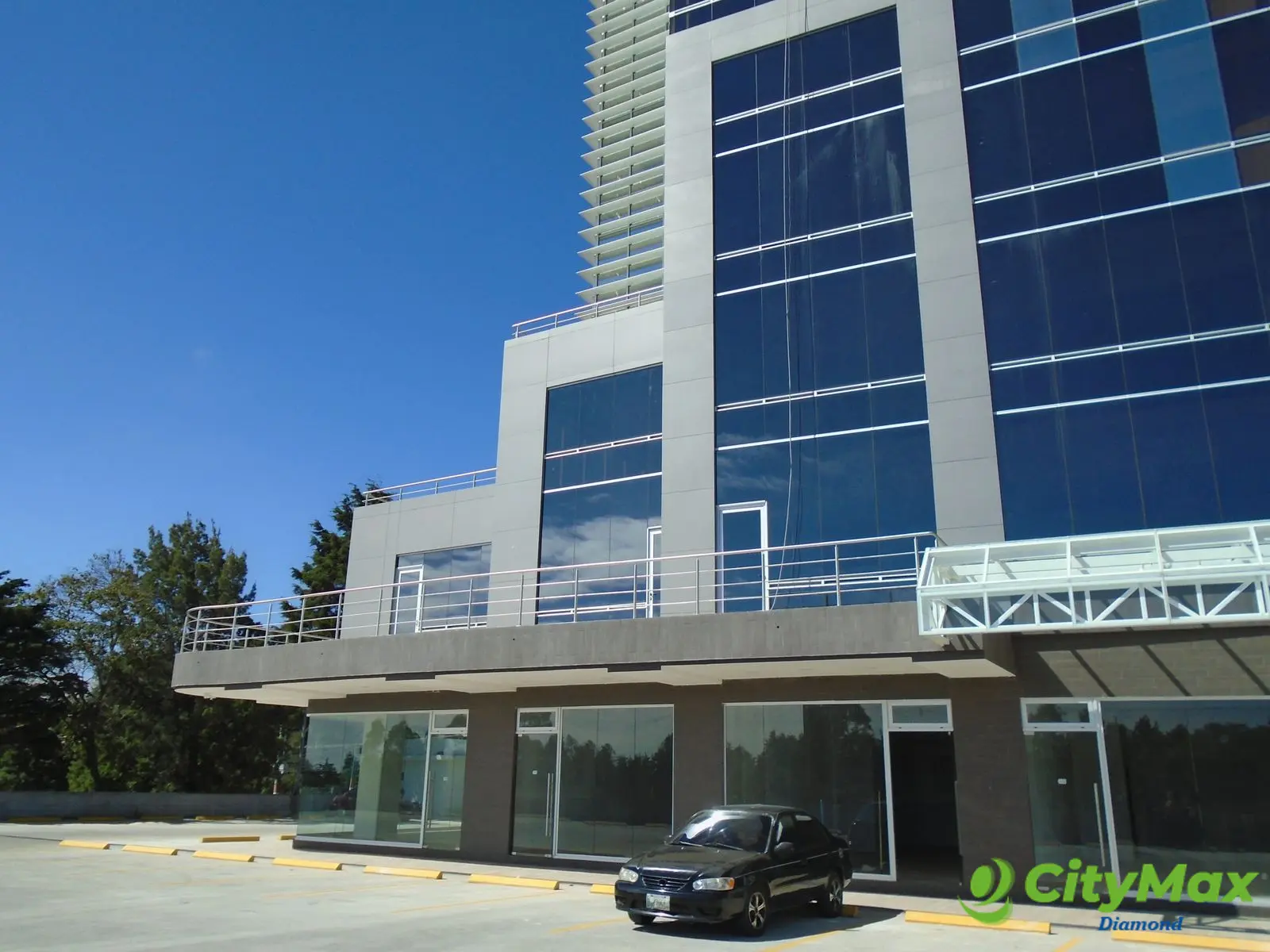 Oficinas en Renta Carretera al Salvador - foto 1