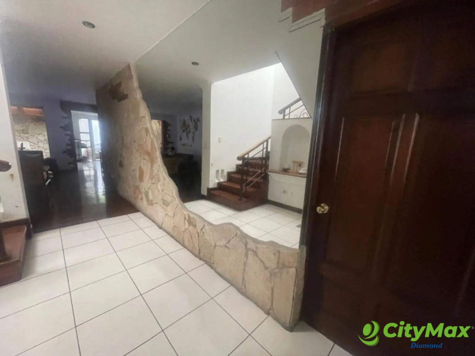 Casa en Renta en Cañadas de Elgin Zona 13 - foto 1