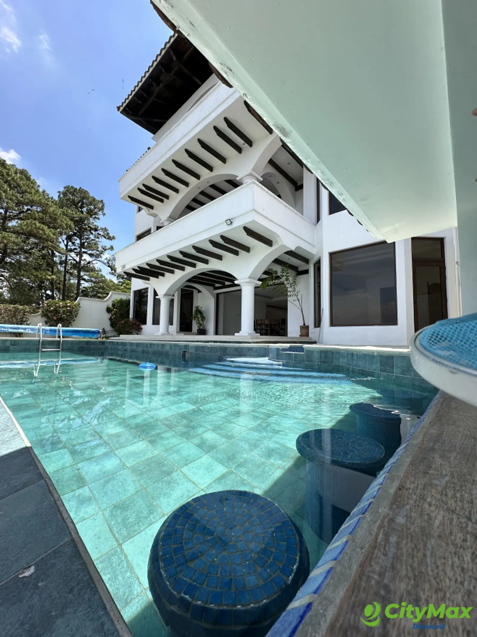 VENTA Casa Luxury Altos Monte Bello CAES km 9.5 - foto 1