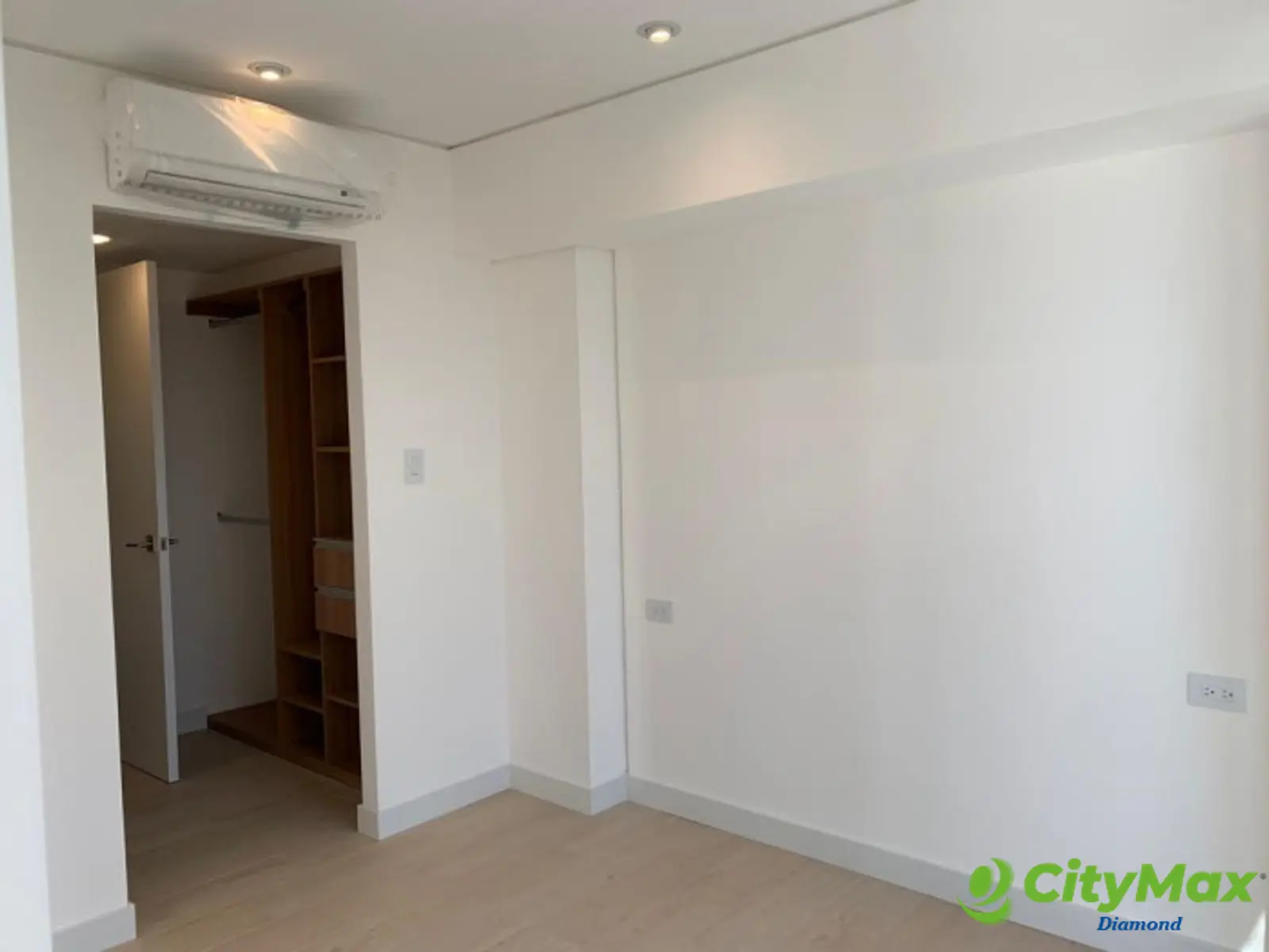 Apartamento en Venta QUO Zona 4 - foto 1