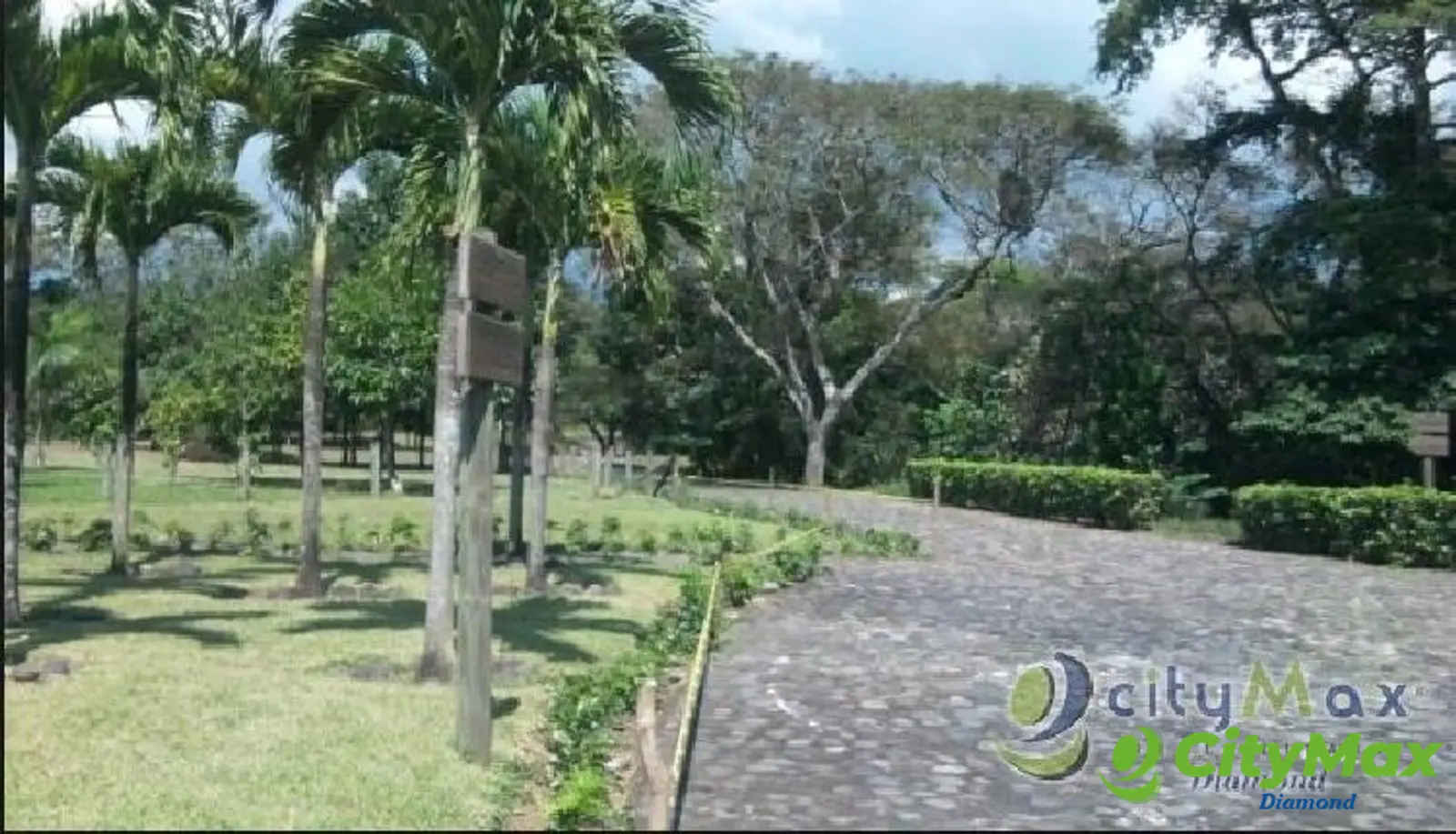 Venta de granja Residencial en Palín Escuintla - foto 1