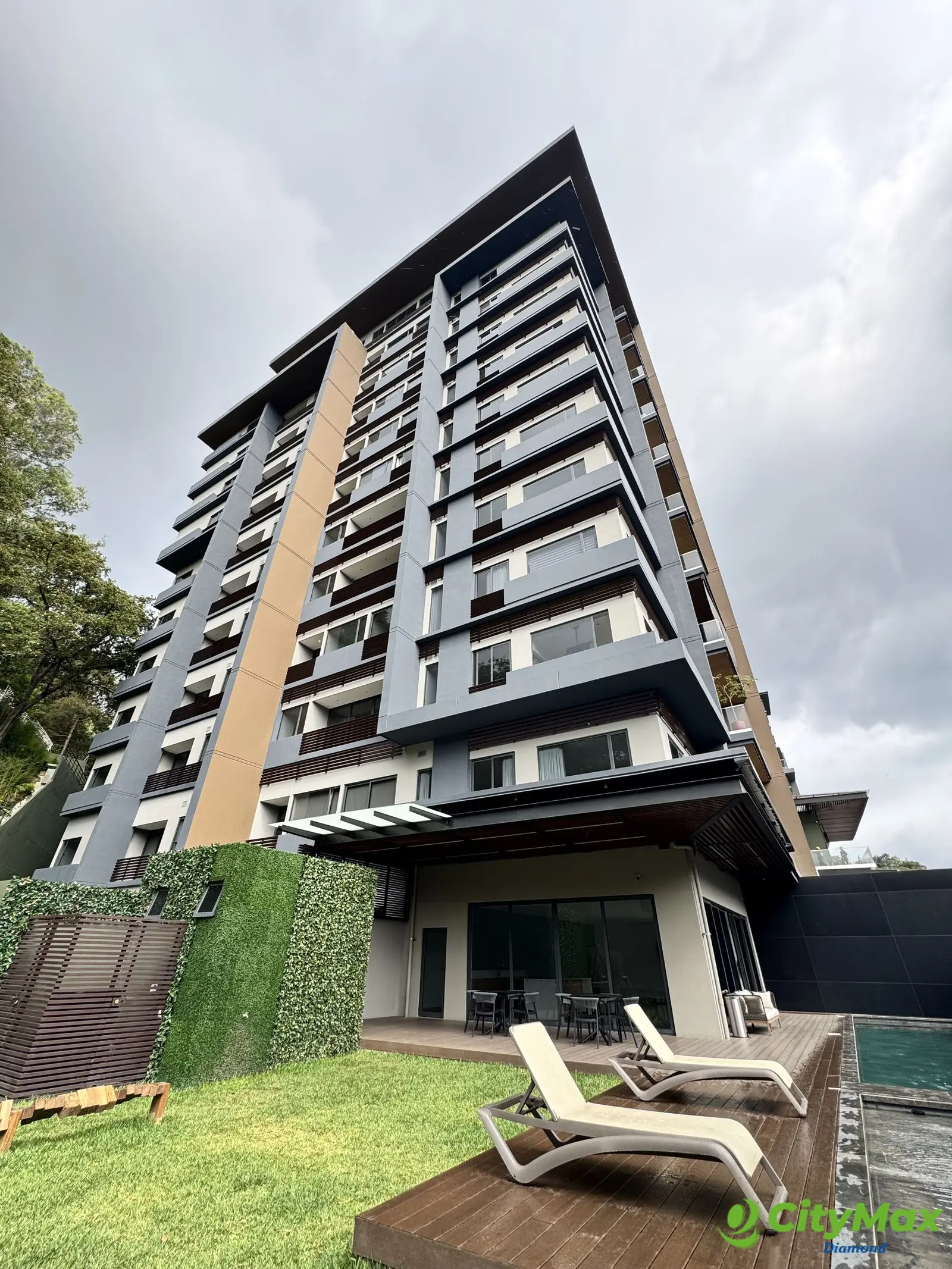 Apartamento en Venta Spazio Zona 15 Vista Hermosa 3 - foto 1