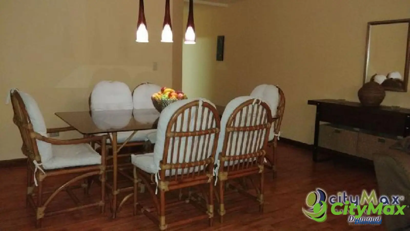 Vendo hermoso y amplio apartamento en zona 14 - foto 1