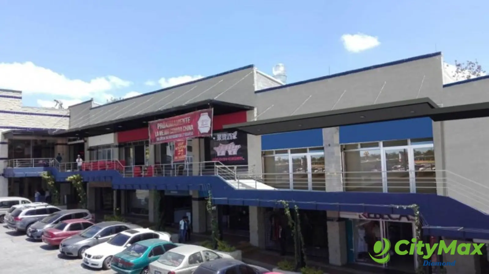 Renta Local en 2 Nivel Plaza Comercial en San Cristobal - foto 8