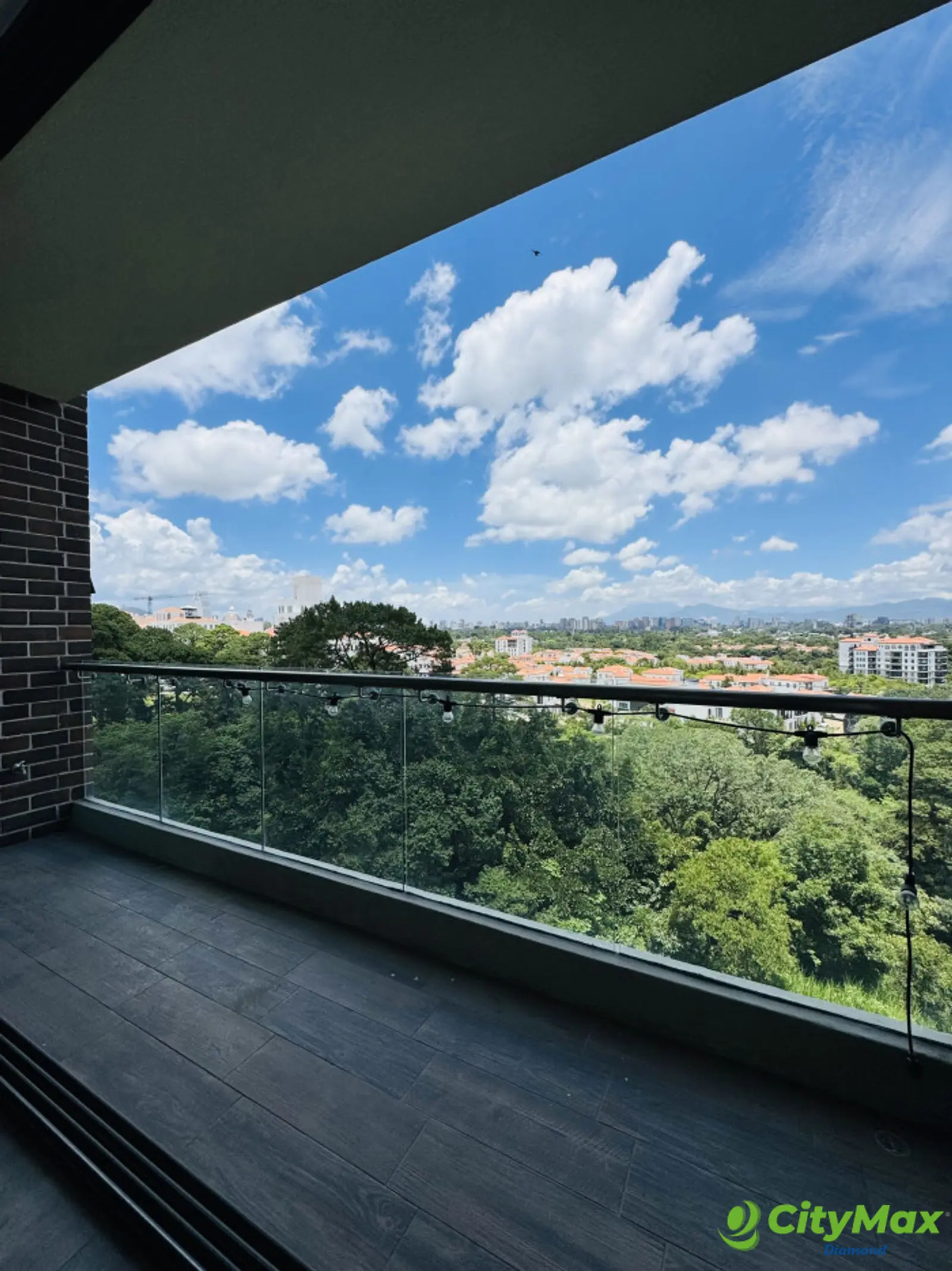 Apartamento en Venta Viú Cayala Zona 16 - foto 4