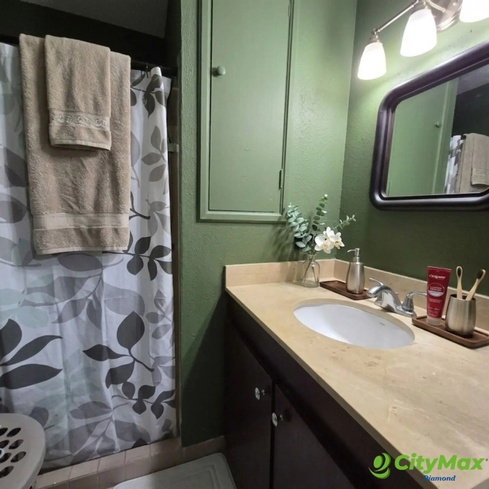 Apartamento en venta en zona 15 Edificio de uso mixto - foto 11