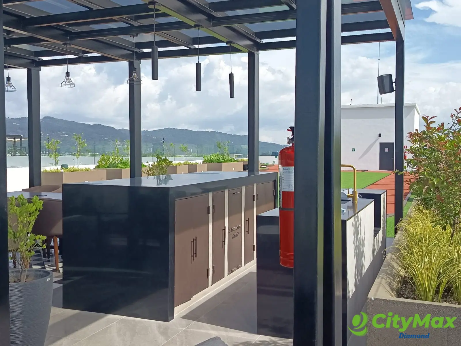 Apartamento en Venta en Zona 10 Edificio Atarah - foto 3