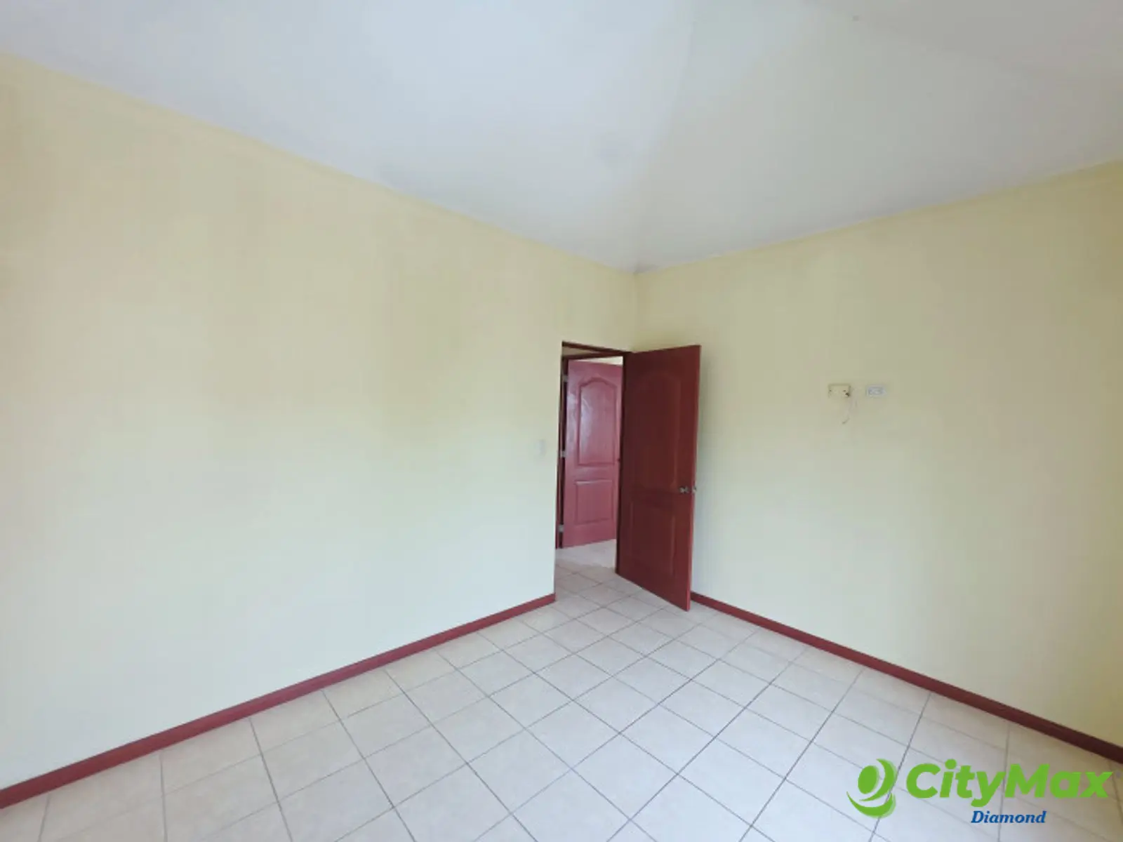 Casa en Venta en Hacienda de Las Flores Villa Nueva - foto 8