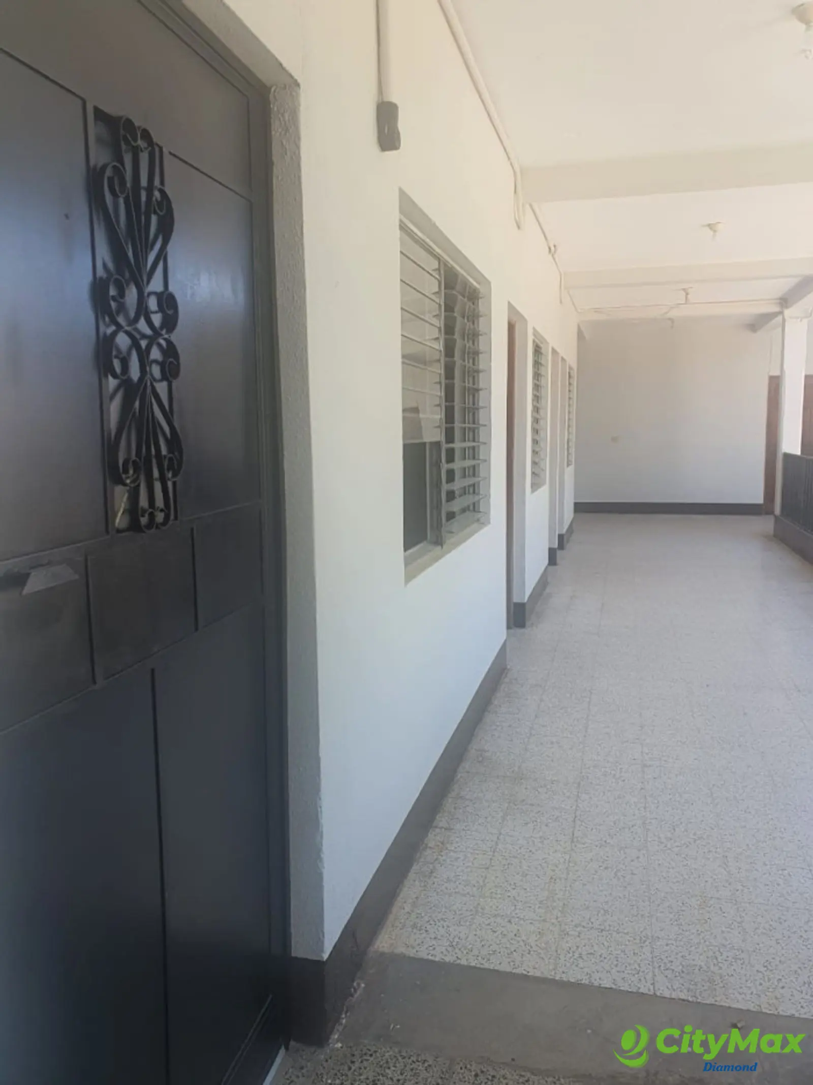 Casa en Renta de Uso Comercial en Centro de Zacapa - foto 2