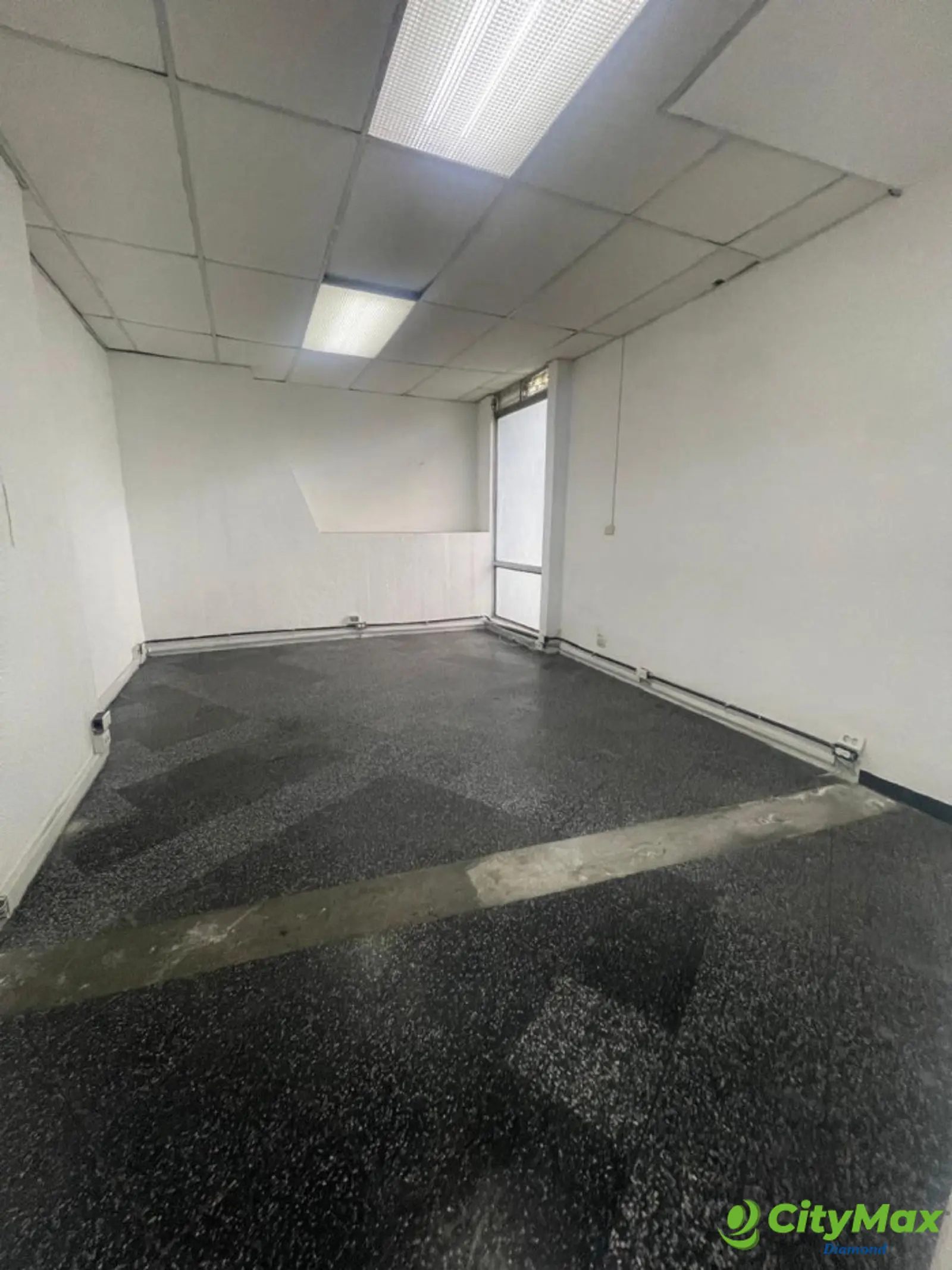 Oficina en edificio Zona 9 - foto 4