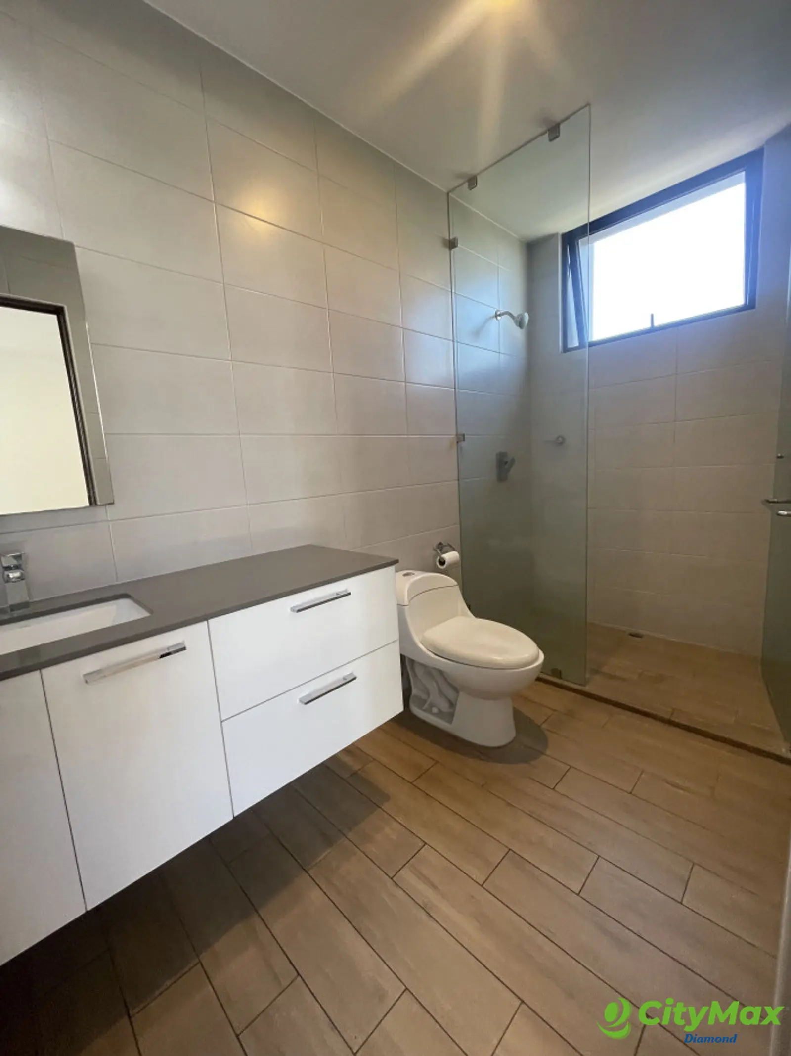 Apartamento en Venta en zona 15 - foto 8