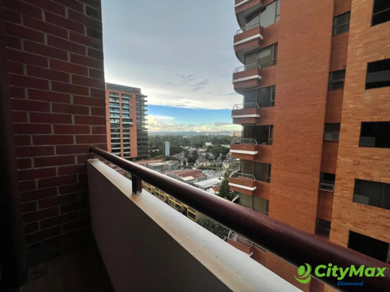 Apartamento En Renta en Salvattore Zona 10 - foto 23