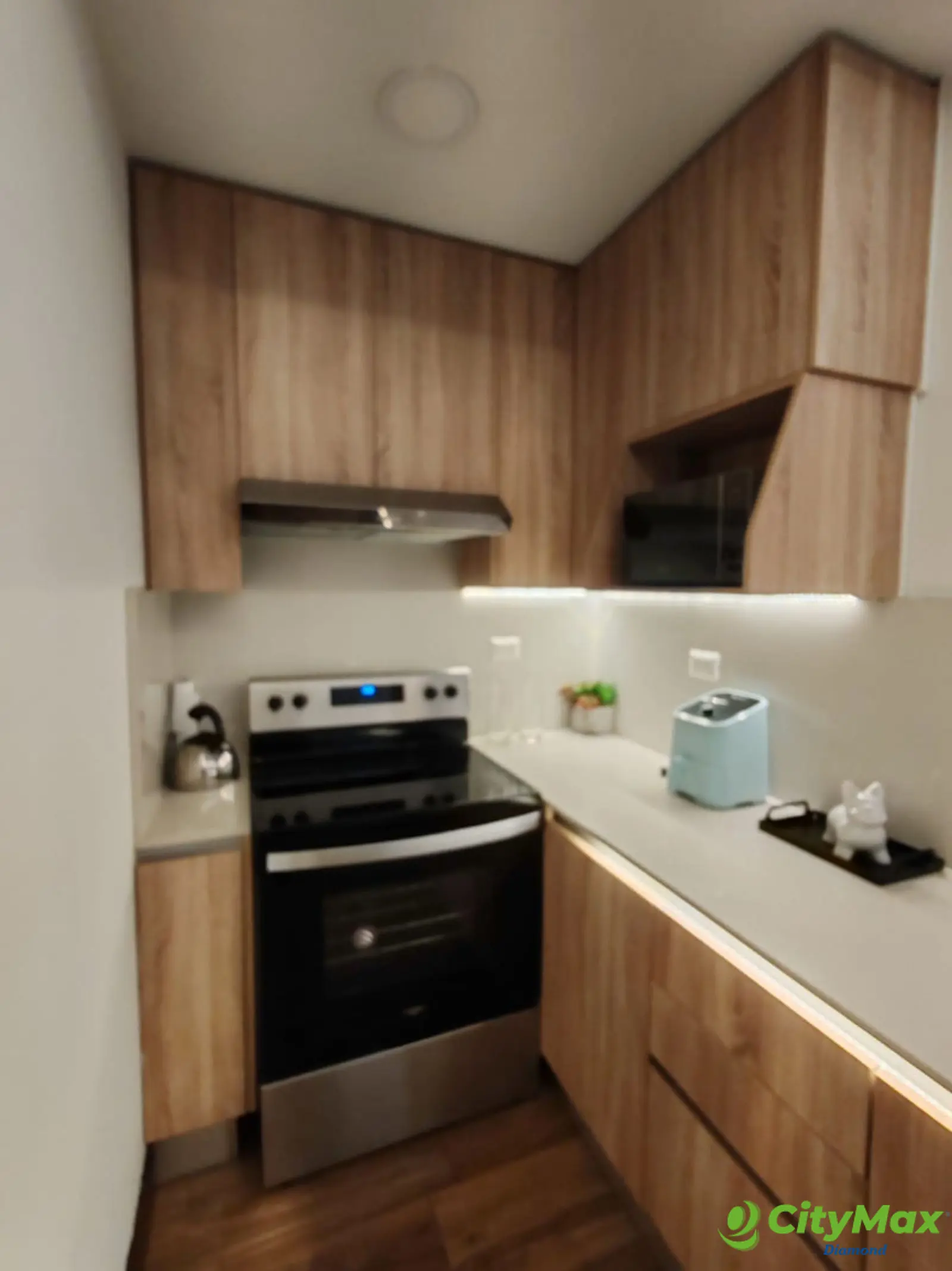 Apartamento renta edificio Salvattore zona 10 - foto 5