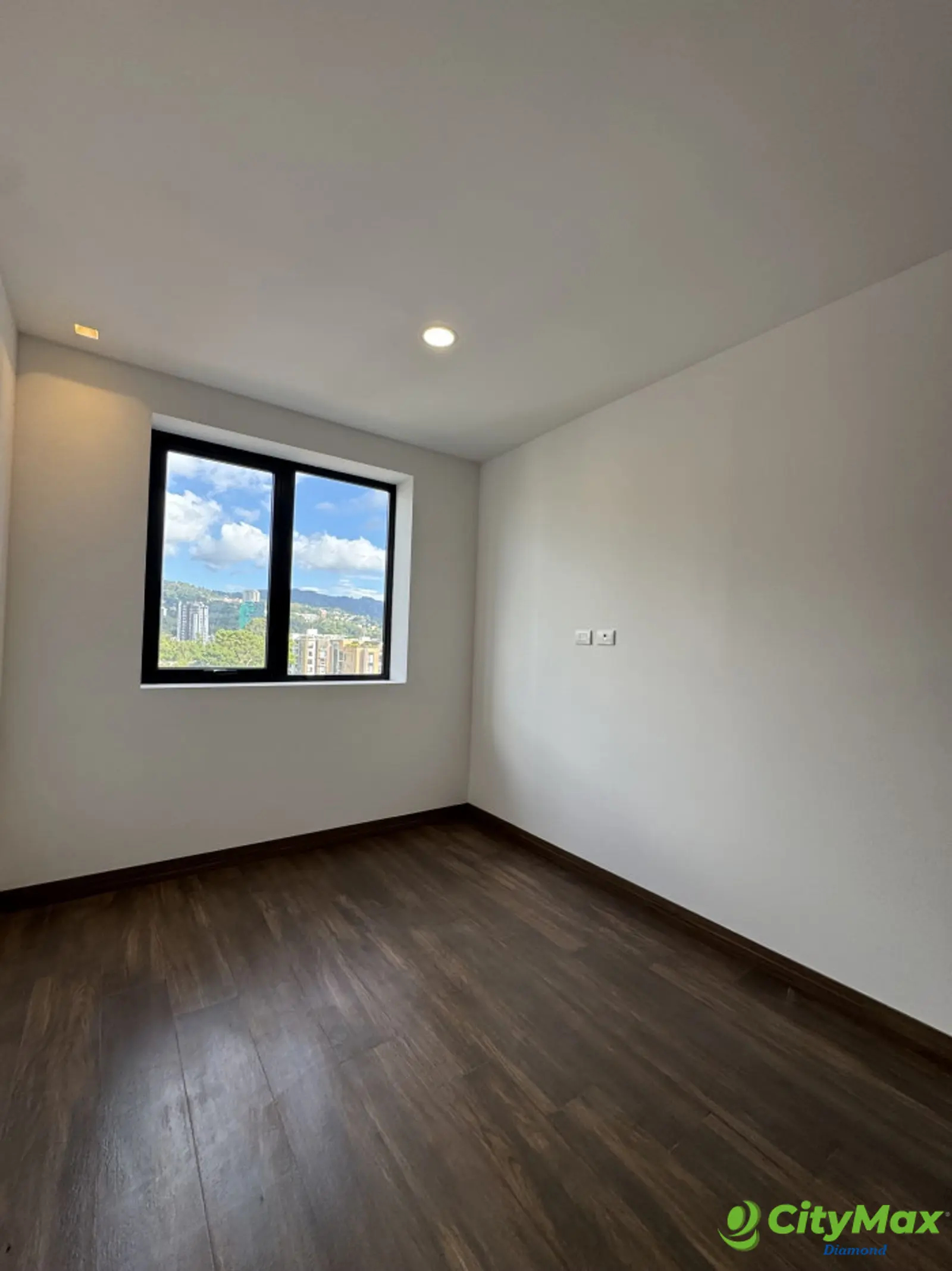 Apartamento en renta Zona 15 Vista Hermosa 2 - foto 4