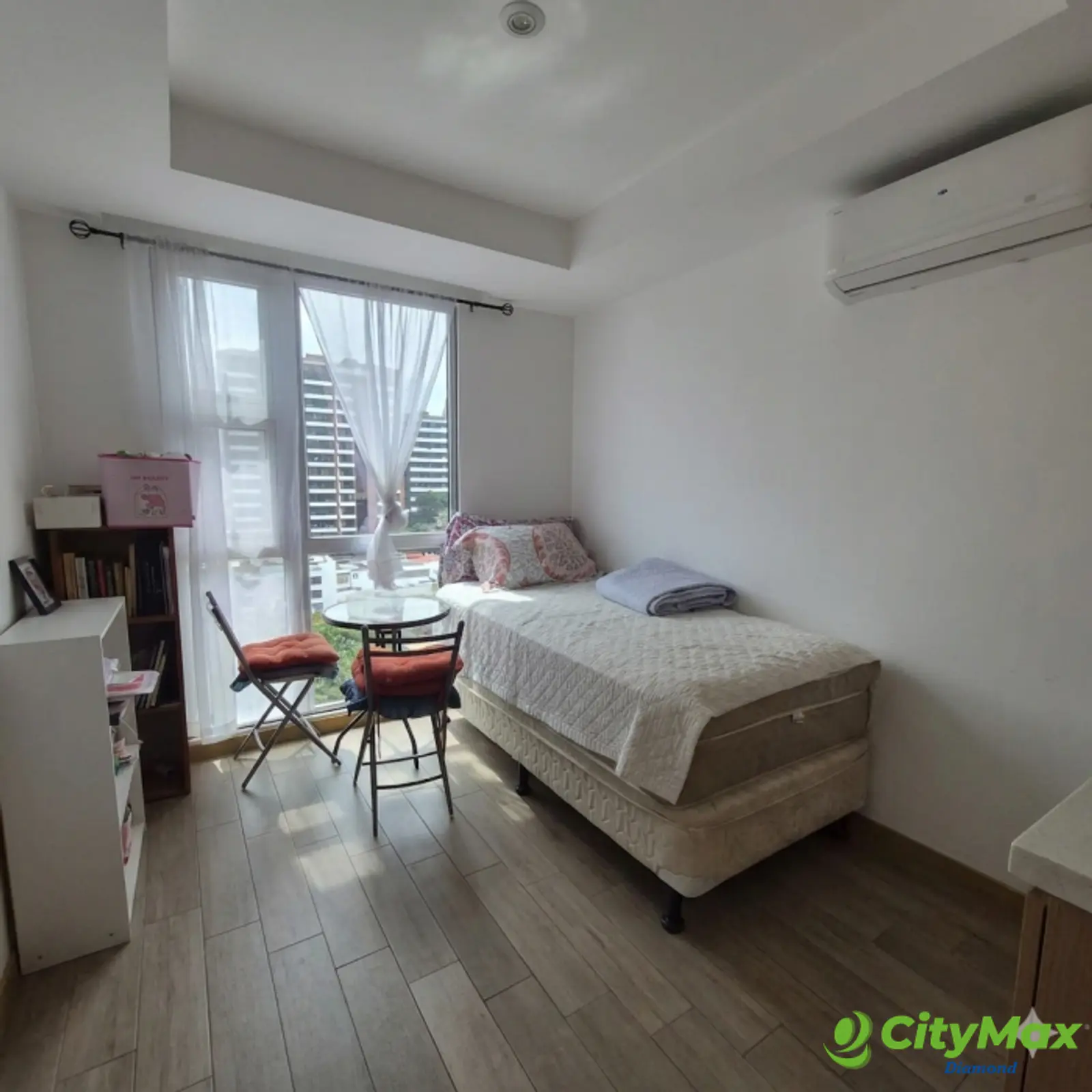 Apartamento en venta en zona 10 - foto 11