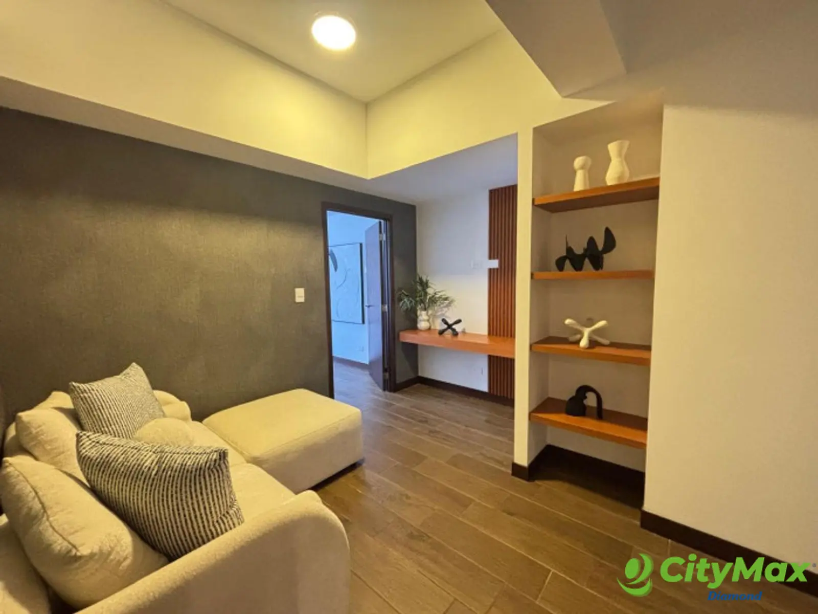 Apartamento en Venta en Zona 10 cercano a Diagonal 6 - foto 11