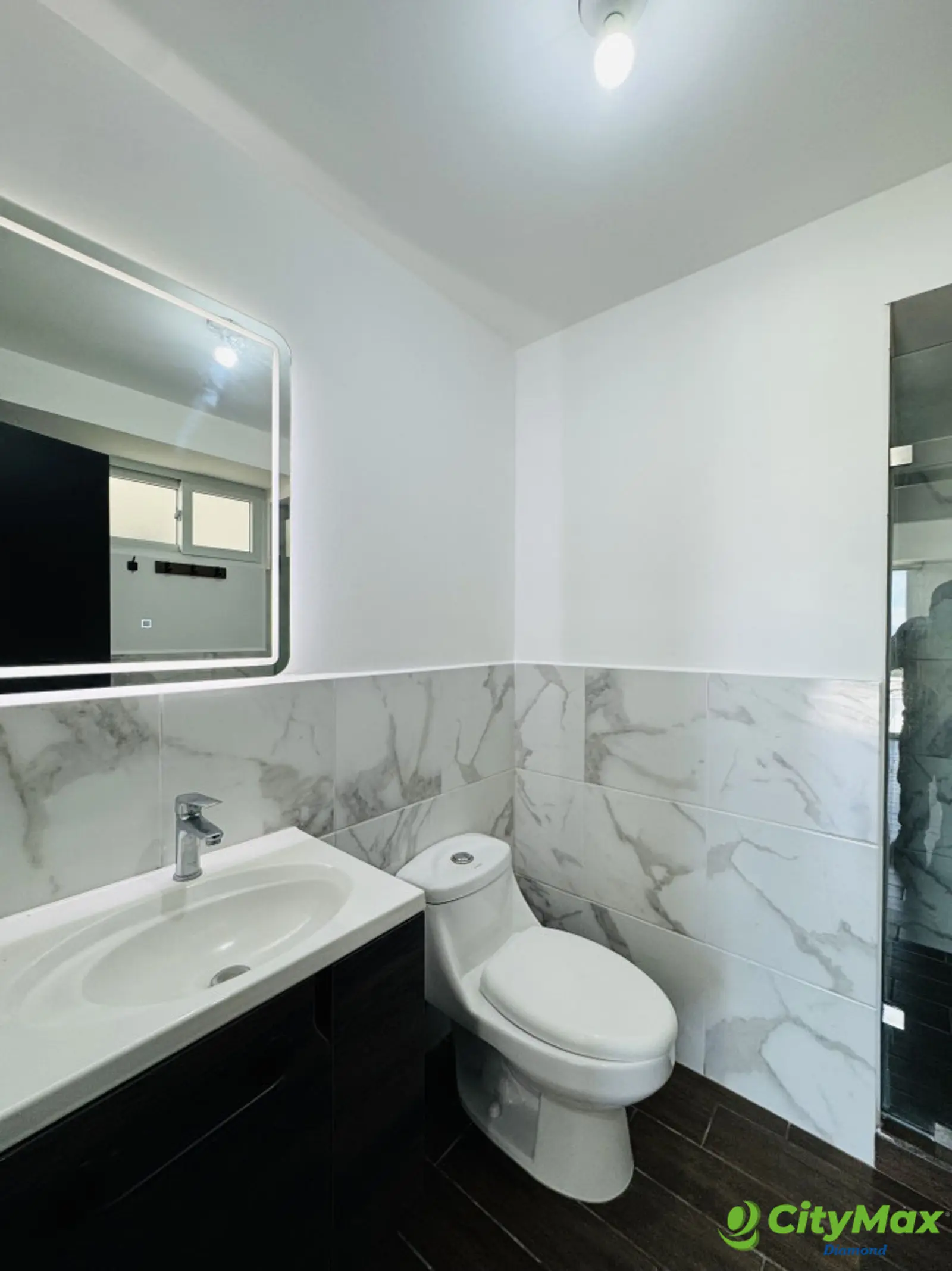 Apartamento de 3 habitaciones en renta Zona 12 - foto 9