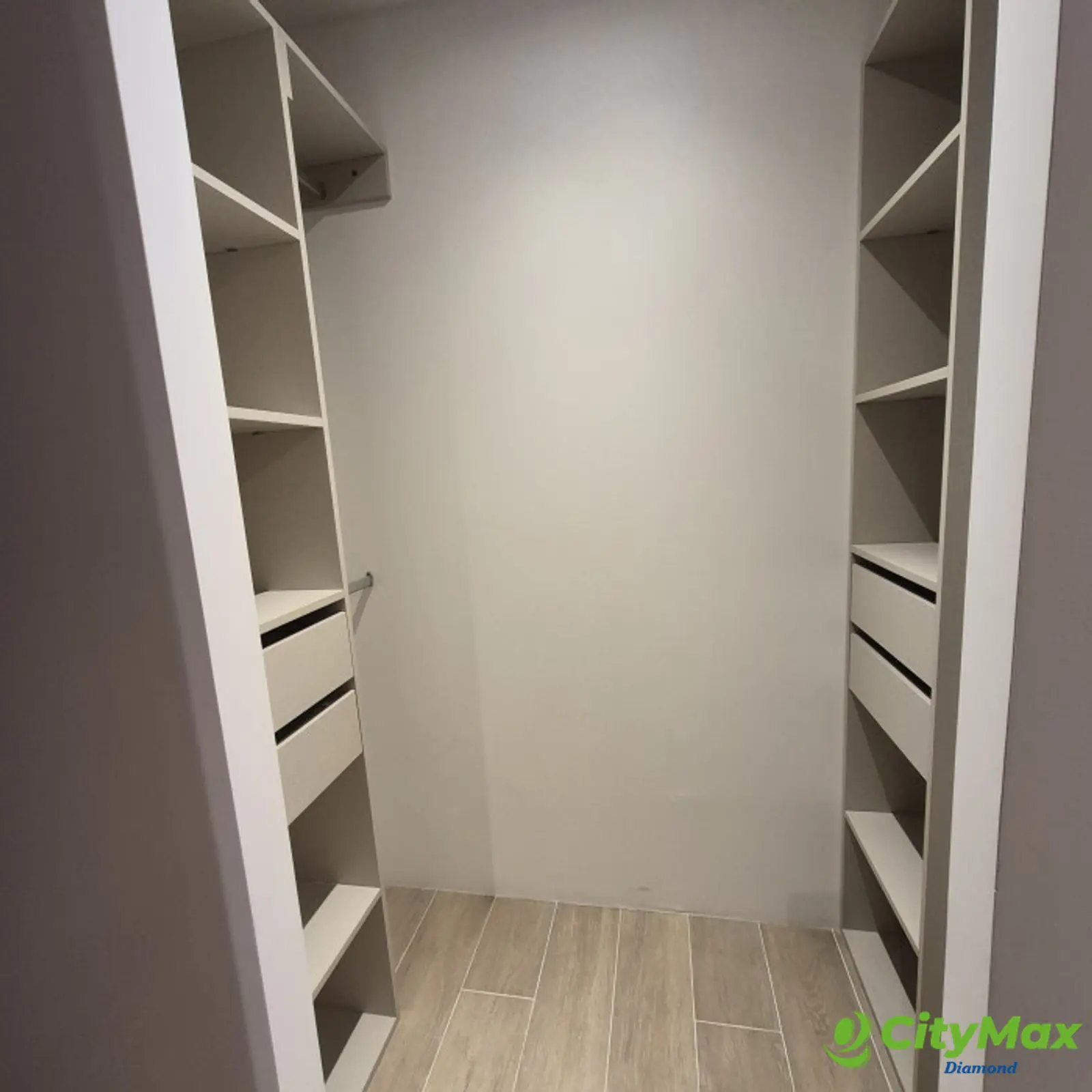 Apartamento en Planos en Venta en Zona 15 Guatemala - foto 14