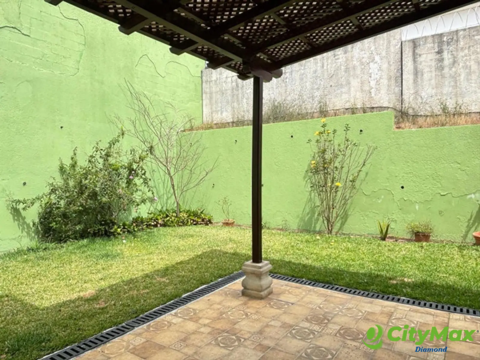 Casa en venta y renta condominio Entreverdes Fraijanes - foto 4