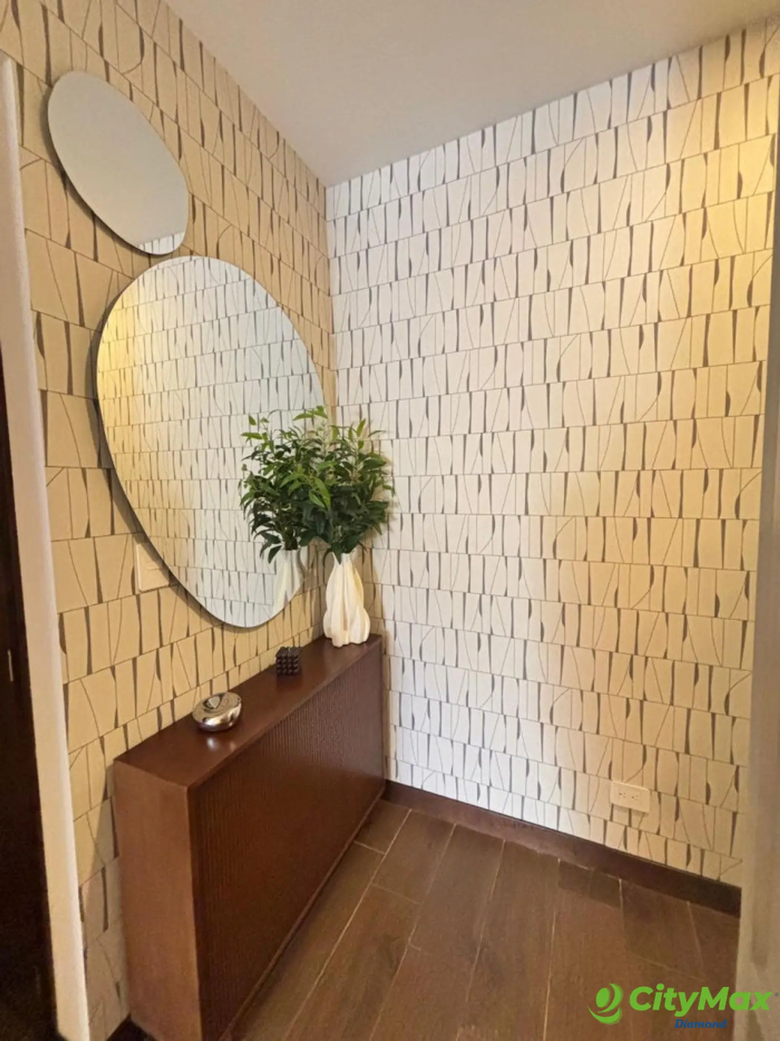 Apartamento en Venta en Zona 10 cercano a Diagonal 6 - foto 7