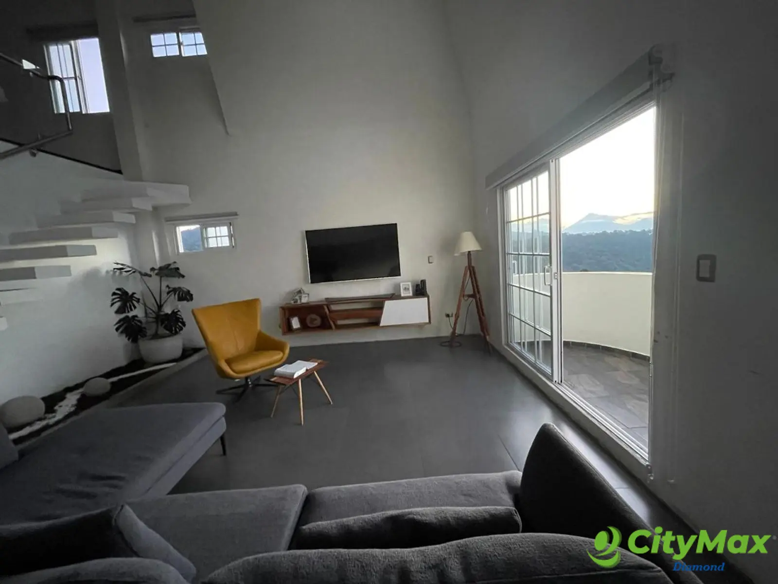 Exclusivo LOFT amueblado en renta zona 16 - foto 2