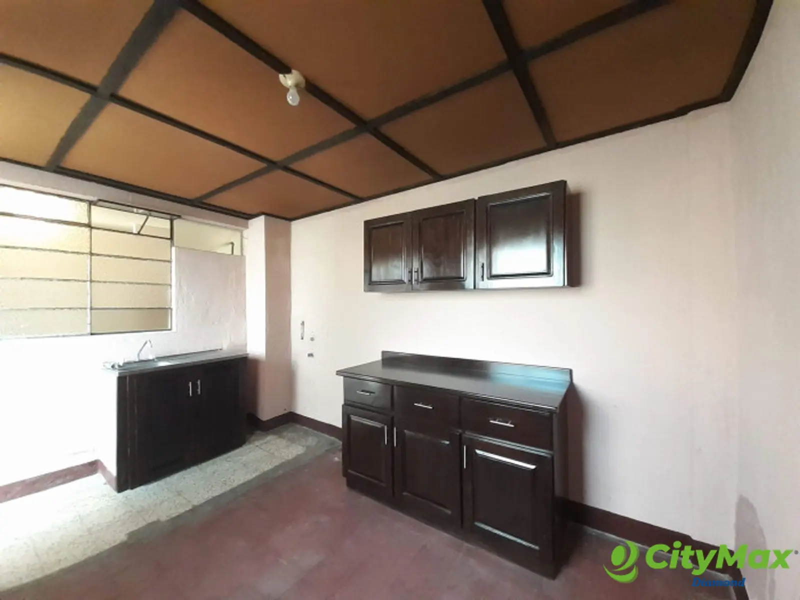 Propiedad En Venta con 4 Apartamentos Zona 3 Mixco - foto 12