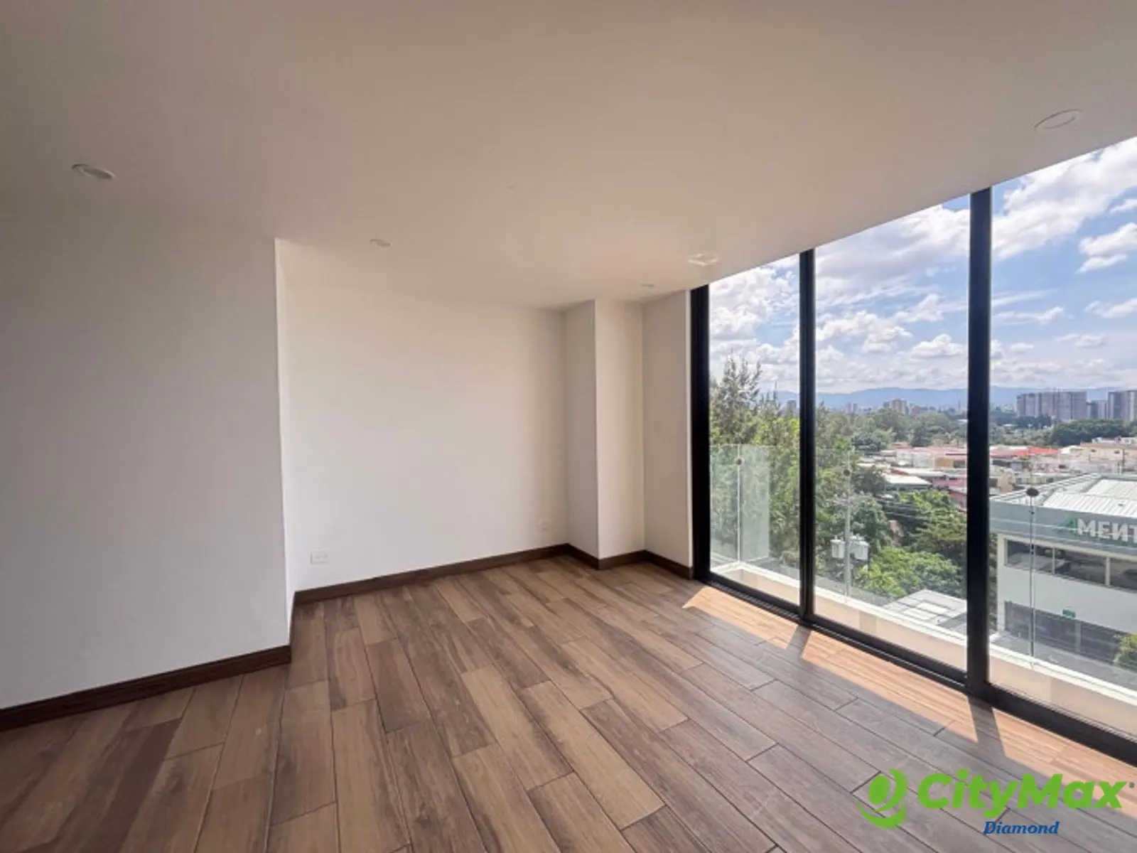 Apartamento en venta en Privé zona 15 - foto 3
