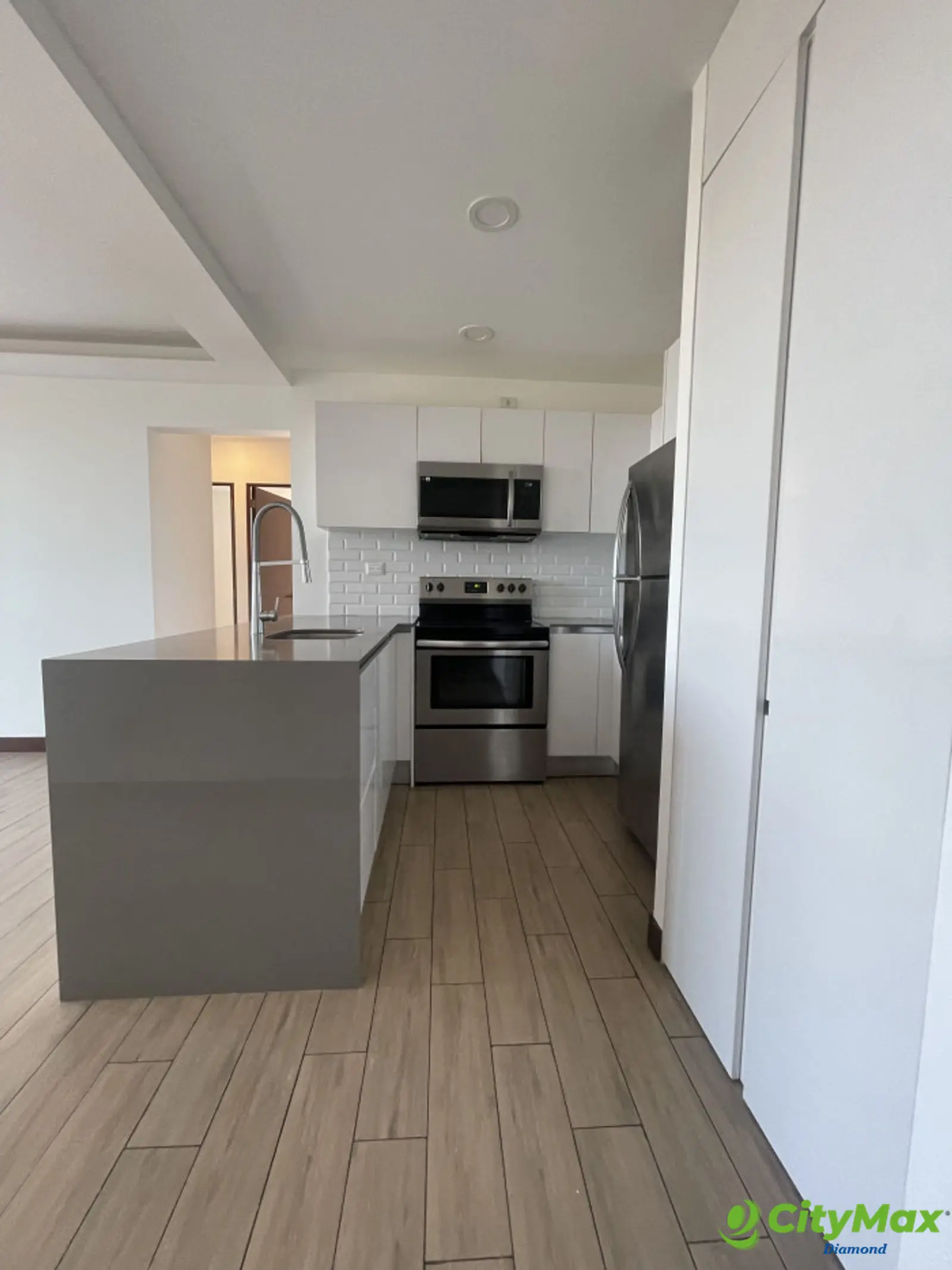 Apartamento en Venta en zona 15 - foto 13