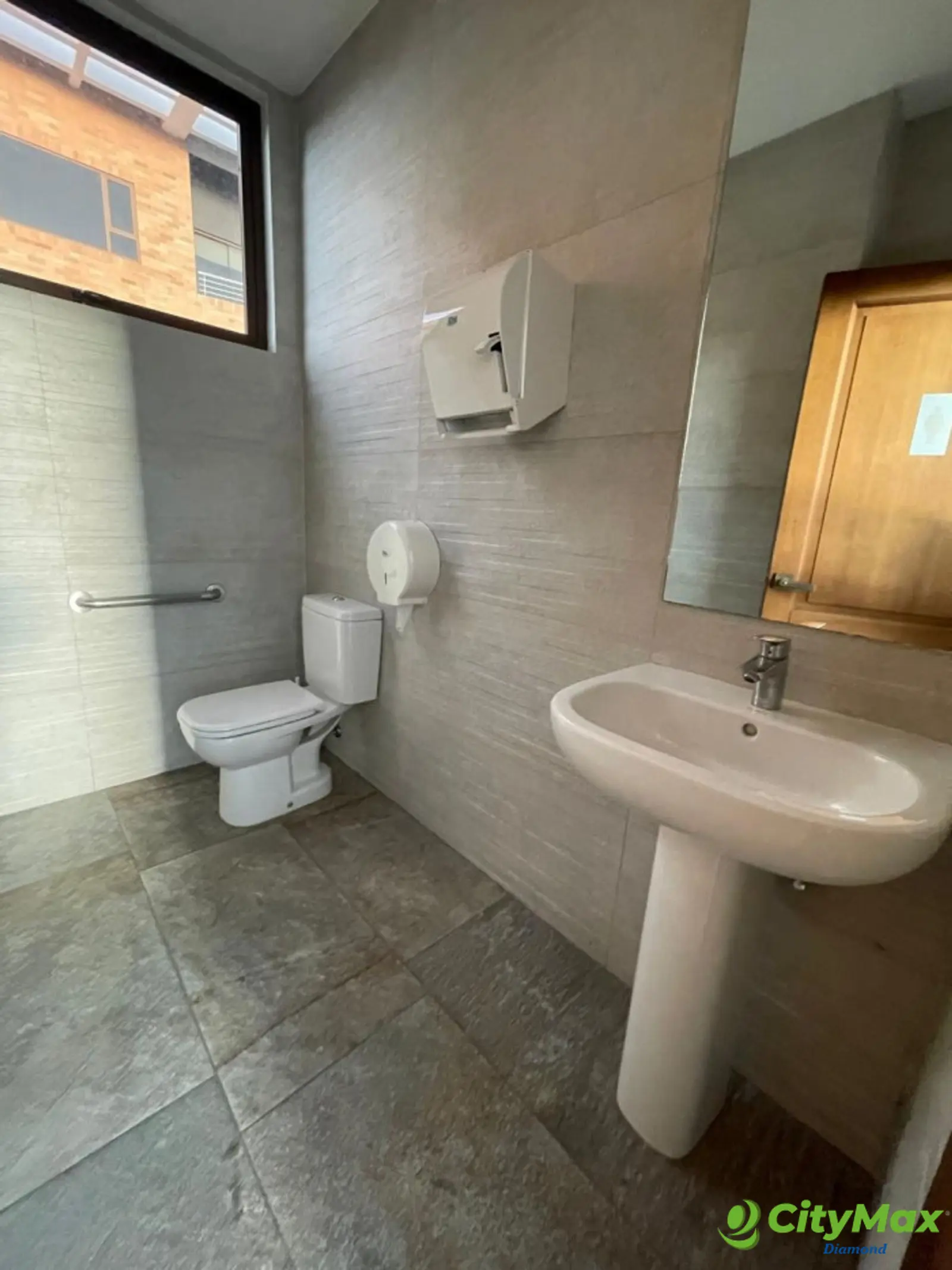 Apartamento En Renta en Salvattore Zona 10 - foto 9