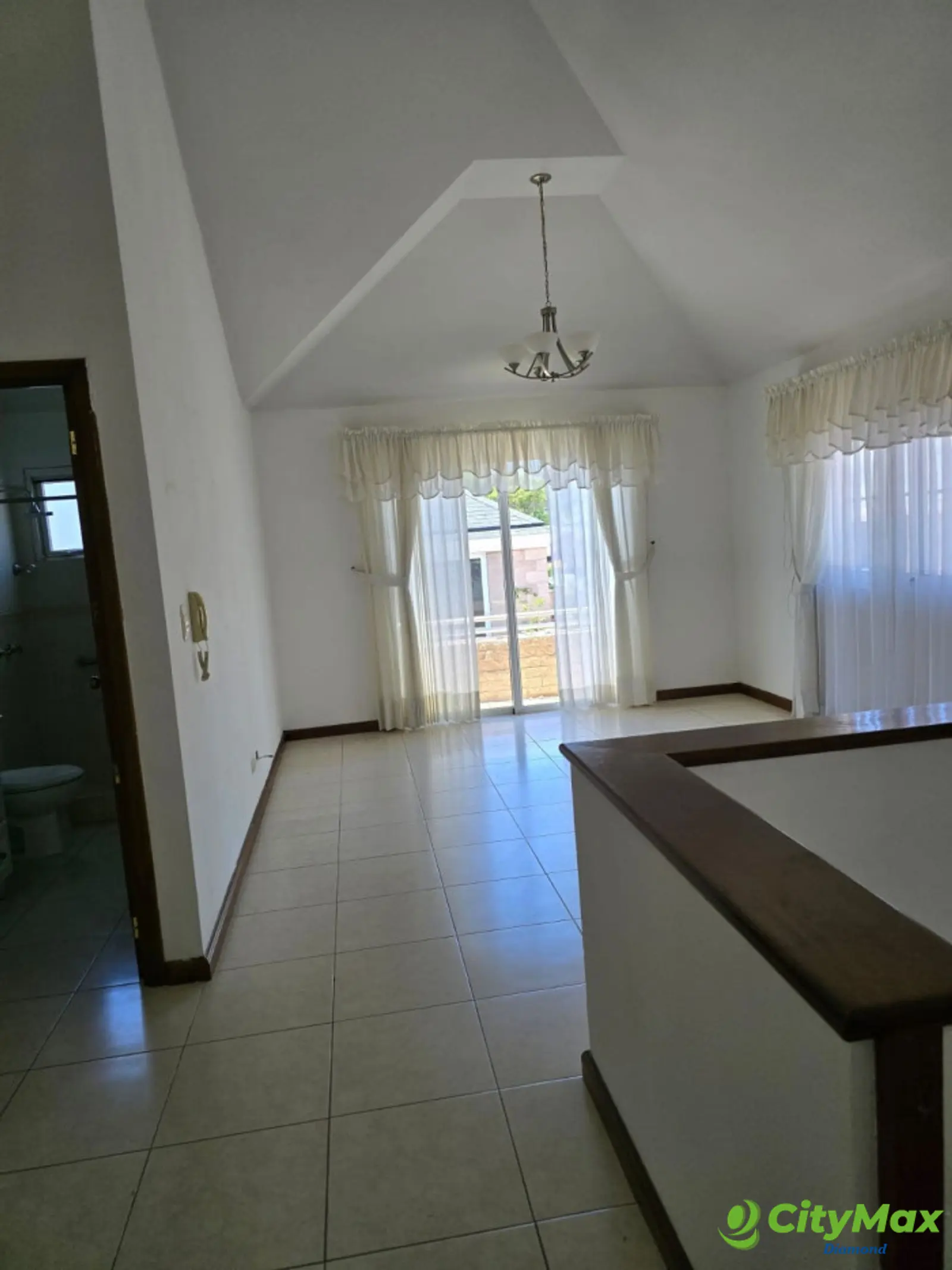 Casa en renta en zona 14 en Condominio - foto 9