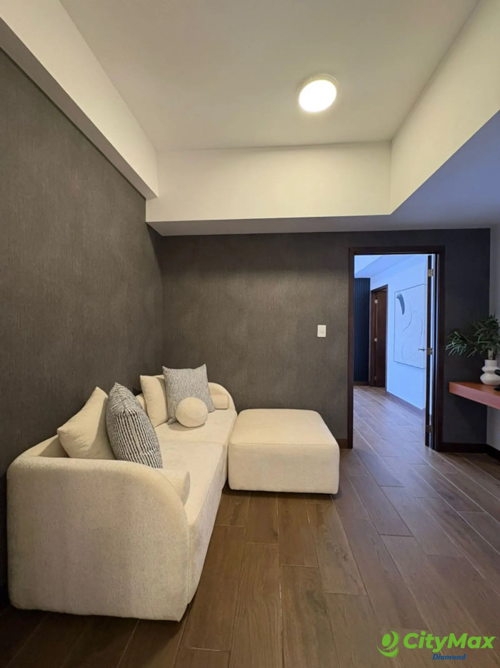 Apartamento en Venta en Zona 10 cercano a Diagonal 6 - foto 8