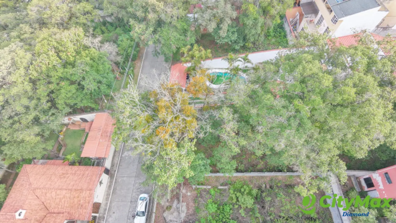 Terreno en Venta en Las Hojarascas Mixco - foto 7