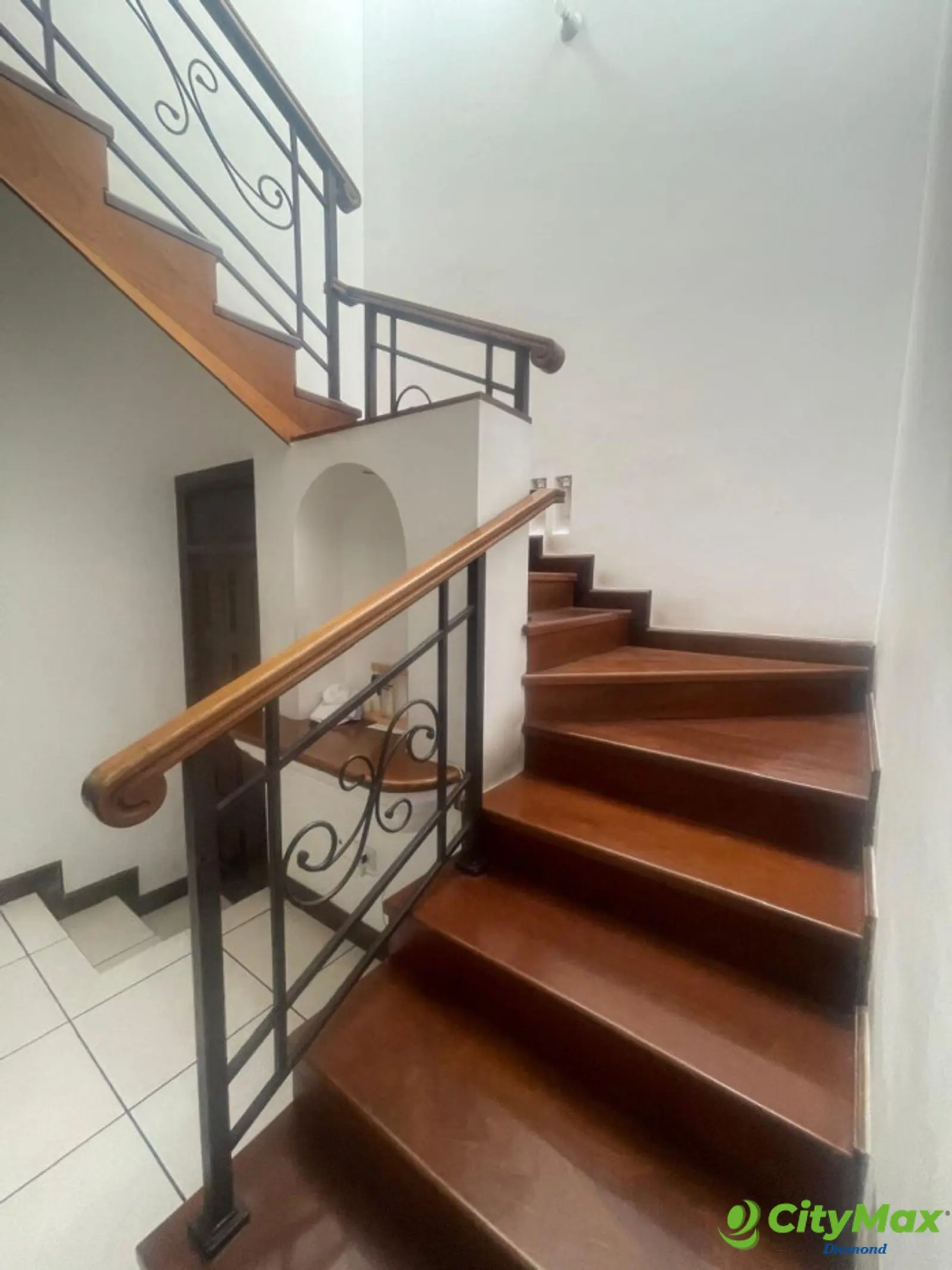 Casa en Renta en Cañadas de Elgin Zona 13 - foto 4
